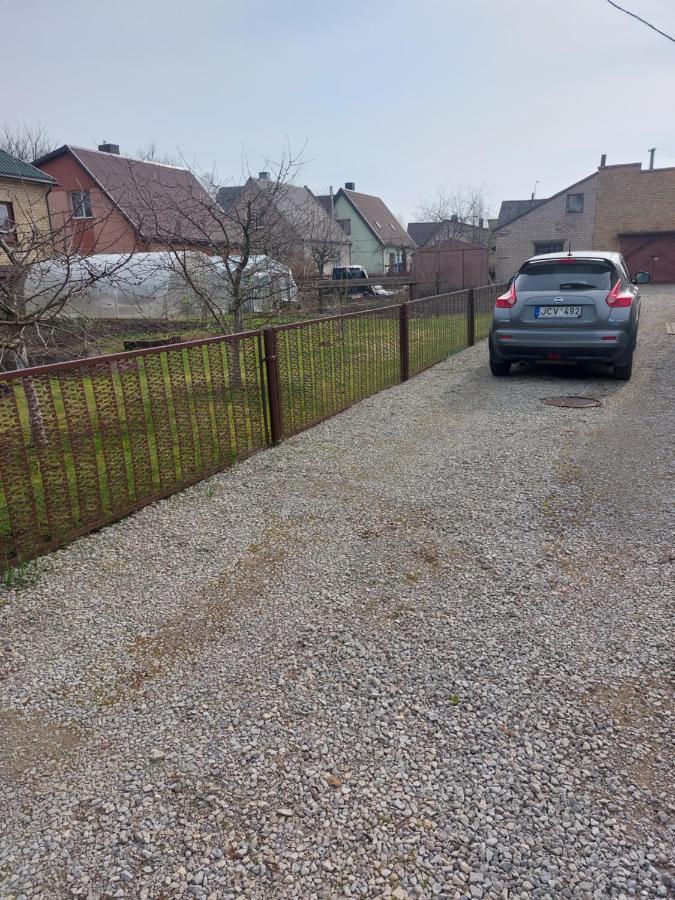 Kotedzas Nuomai - Retro 70, Siauliai Apartman Kültér fotó